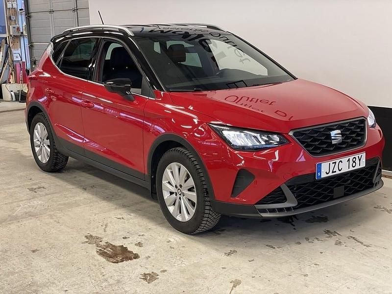 Reinrot Begagnad 2023 Seat Arona FR SUV | 174 900 kr (Marknadspris) - Bild 1/3