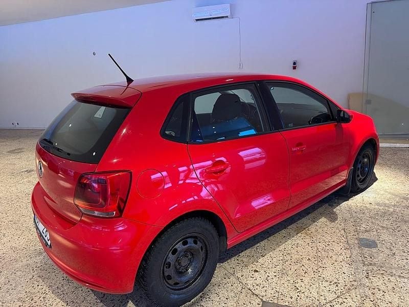 Begagnad VW Polo 90 HK (66 kW) 2010 Röd Halvkombi