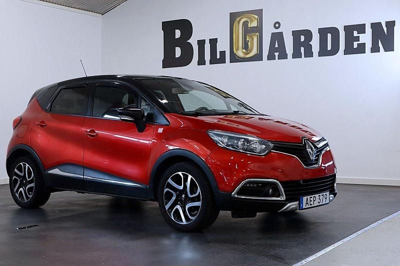Flerfärgad Begagnad 2015 Renault Captur SUV | 109 900 kr (Marknadspris) - Bild 1/4