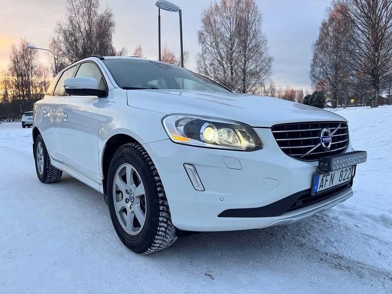 Begagnad Volvo XC60 181 HK (133 kW) 2014 SUV