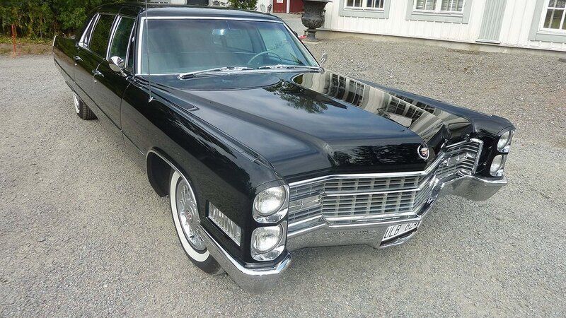 Begagnad Cadillac Fleetwood 375 HK (275 kW) 1966 Svart Sedan
