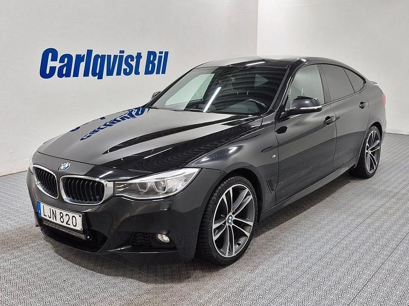 Begagnad BMW 320 M Sport 184 HK (135 kW) 2014 Svart metallic Kombi