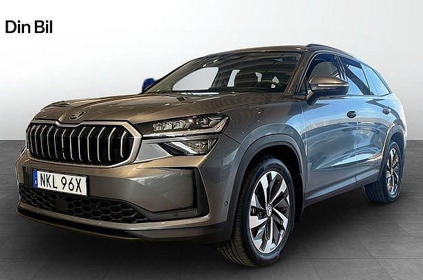 Ny 2025 Skoda Kodiaq Selection SUV | 3 919 kr - Bild 1/4