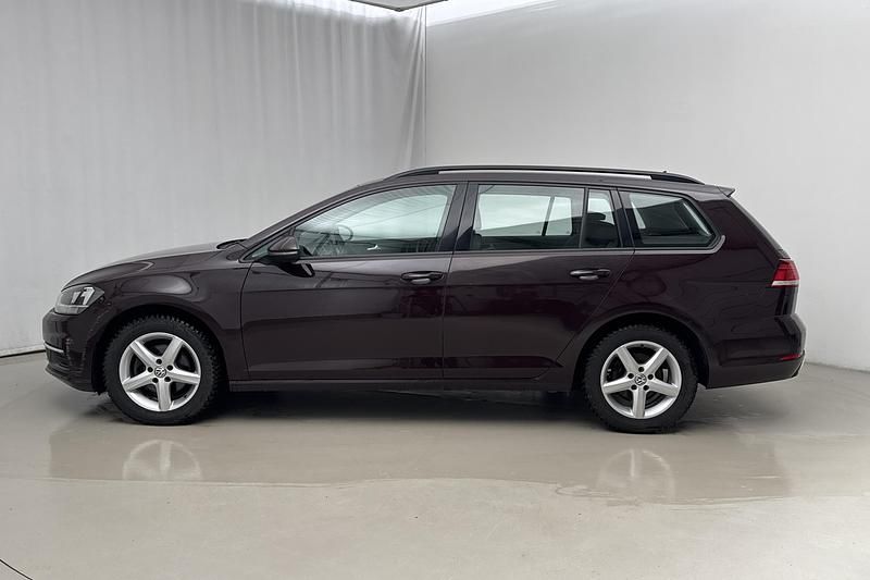 Begagnad VW Golf VII 115 HK (84 kW) 2017 Svart