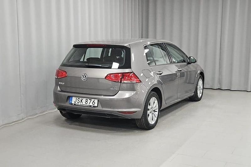 Begagnad VW Golf VII 106 HK (77 kW) 2014 Grå