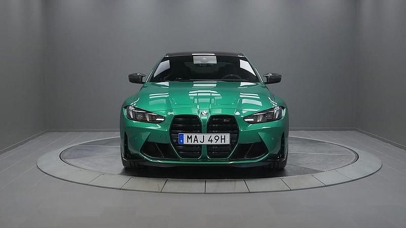 Begagnad BMW M4 Competition Edition 538 HK (395 kW) 2025 Grön Sportkupé