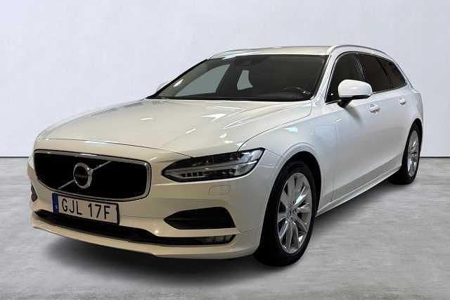 Vit Begagnad 2019 Volvo V90 Momentum Kombi | 219 900 kr (Lite dyr) - Bild 1/4