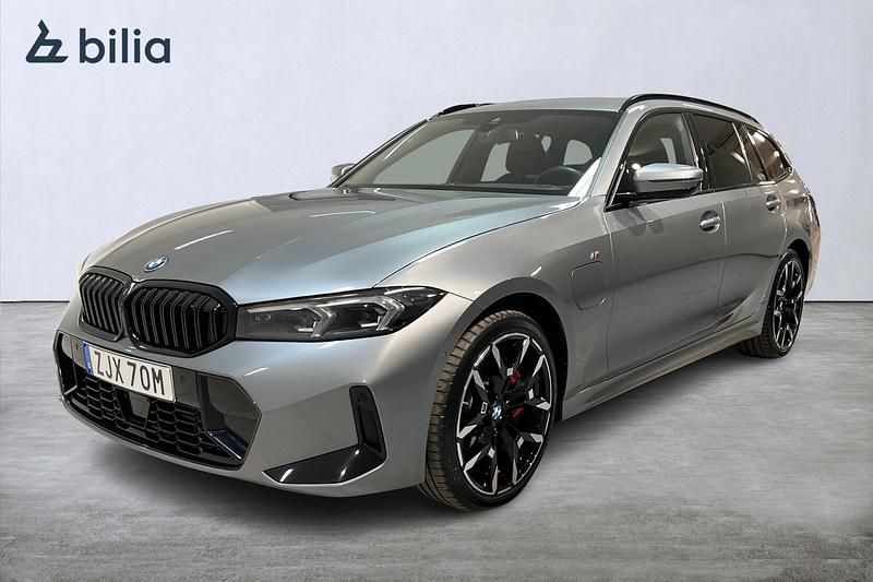 Begagnad BMW 330e Comfort Edition 184 HK (135 kW) 2025 Grå Kombi