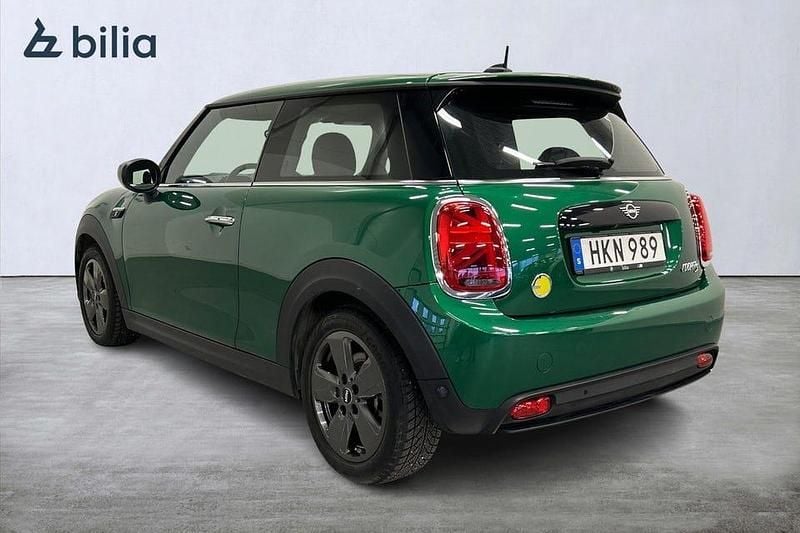 Begagnad Mini Cooper SE 135 kW (184 HK) 2021 Grön Halvkombi