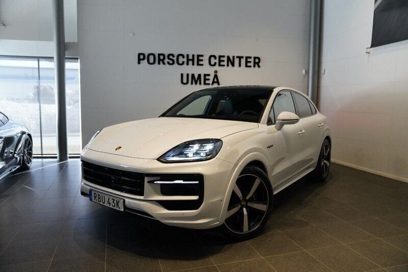 Begagnad Porsche Cayenne 471 HK (346 kW) 2025 Vit SUV