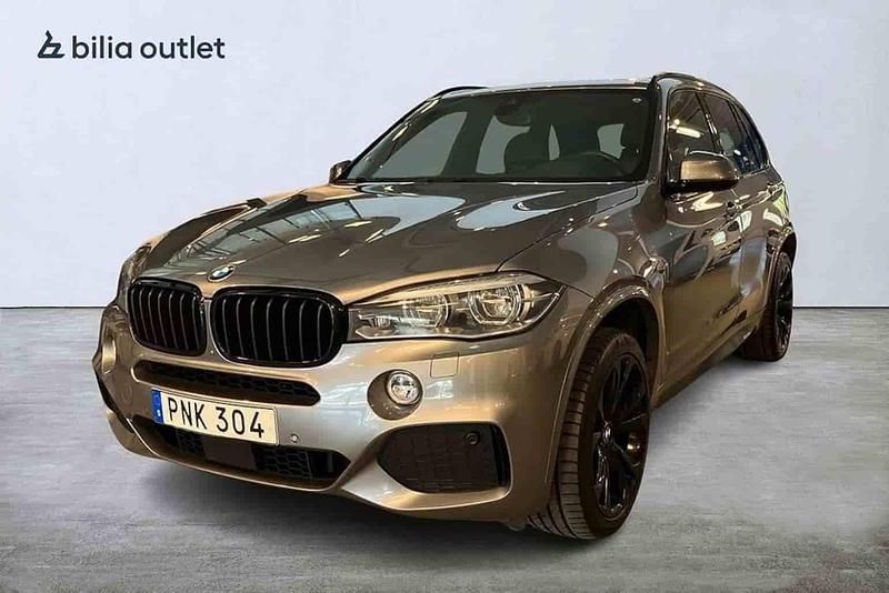 Grå Begagnad 2017 BMW X5 M Sport SUV | 339 000 kr (Marknadspris) - Bild 1/1