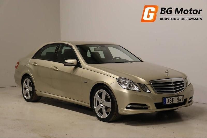 Ljusbrun Begagnad 2011 Mercedes E200 Sedan | 99 900 kr - Bild 1/3