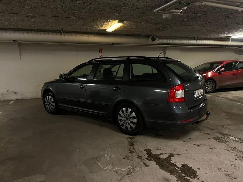 Begagnad Skoda Octavia 102 HK (75 kW) 2010 Kombi