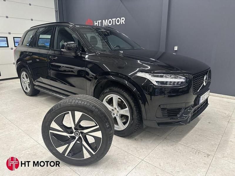 Svart Begagnad 2021 Volvo XC90 R-Design SUV | 489 400 kr (Bra pris) - Bild 1/4