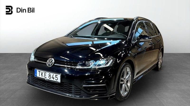 Svart Begagnad 2018 VW Golf VII R-line Kombi | 219 900 kr (Dyr) - Bild 1/4