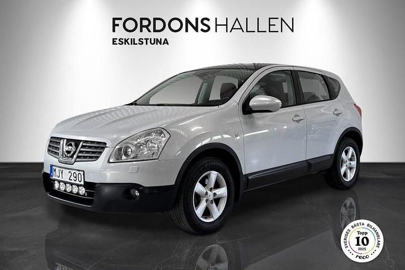 Silver Begagnad 2007 Nissan Qashqai SUV | 54 900 kr (Lite dyr) - Bild 1/4