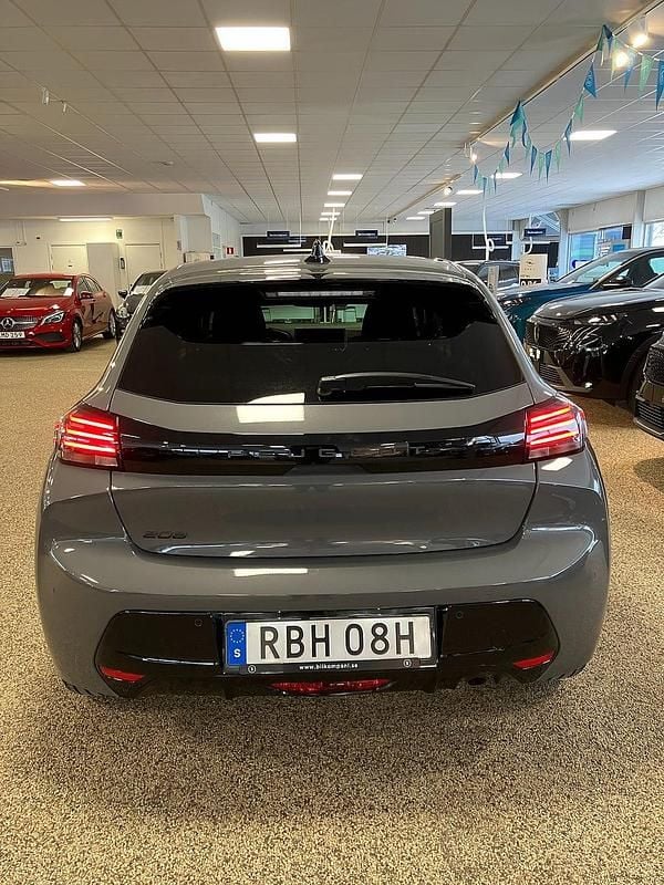Begagnad Peugeot 208 101 HK (74 kW) 2024 Grå Halvkombi