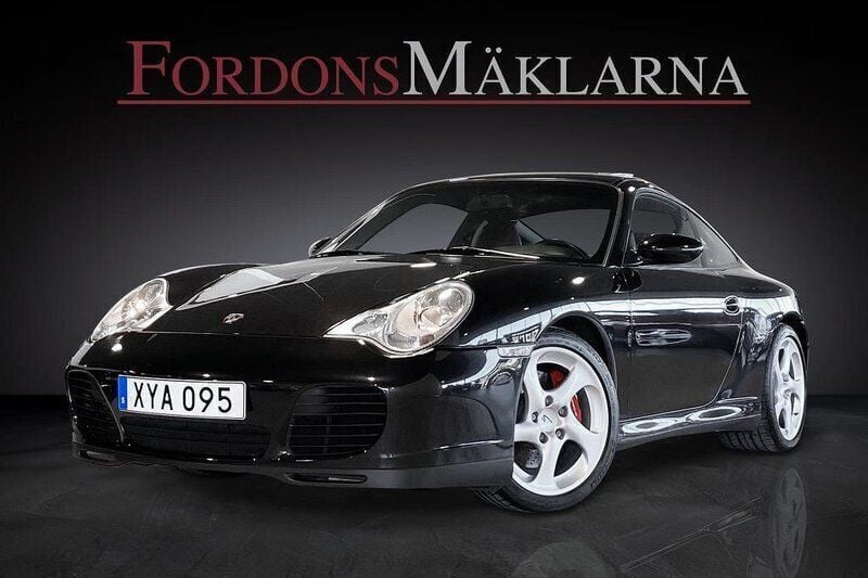 Svartmetallic Begagnad 2002 Porsche 911 Carrera Sedan | 479 900 kr (Marknadspris) - Bild 1/4