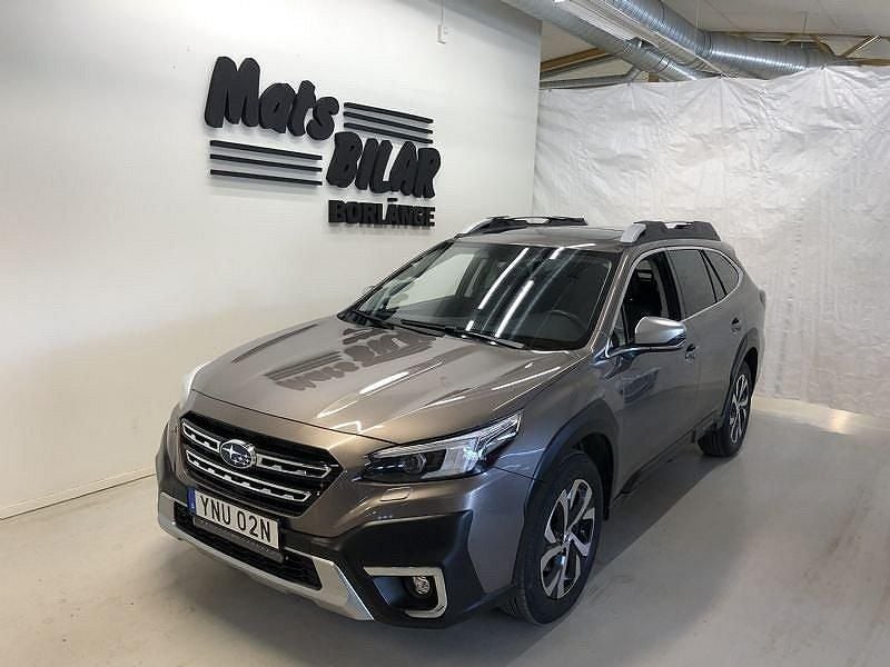 Ljusbrun Begagnad 2021 Subaru Outback SUV | 384 900 kr (Lite dyr) - Bild 1/4