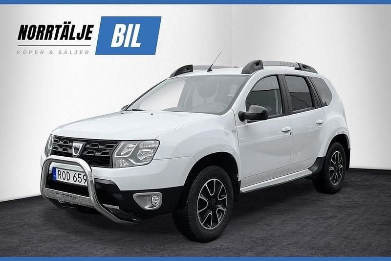 Vit Begagnad 2017 Dacia Duster Black Shadow SUV | 119 900 kr (Marknadspris) - Bild 1/3