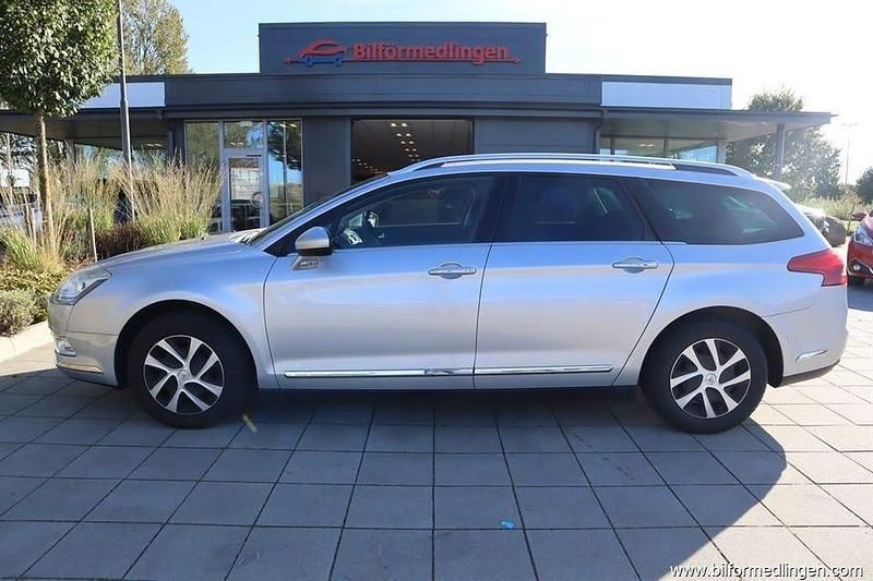 Silver samma som bilen Begagnad 2014 Citroën C5 Kombi | 54 900 kr (Marknadspris) - Bild 1/4