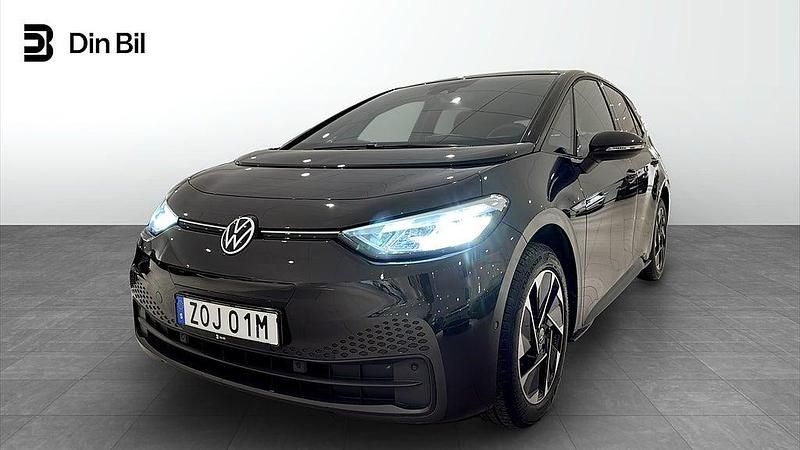 Mörkgrå Begagnad 2023 VW ID.3 Pro Performance Halvkombi | 294 900 kr (Marknadspris) - Bild 1/4
