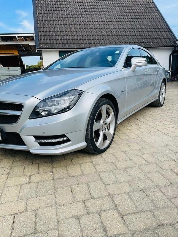 Silver Begagnad 2012 Mercedes CLS500 Sportkupé | 265 900 kr - Bild 1/4