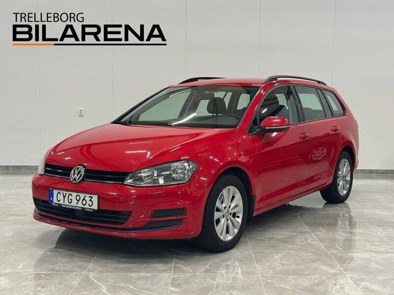 Röd Begagnad 2017 VW Golf VII Kombi | 109 900 kr (Marknadspris) - Bild 1/4