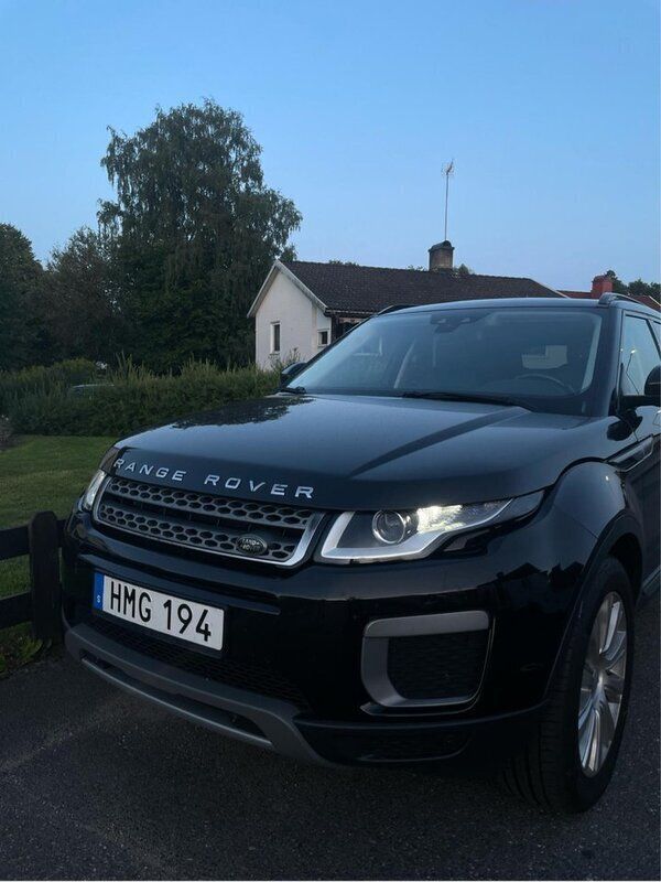 Svart Begagnad 2016 Land Rover Range Rover evoque SE SUV | 185 000 kr (Bra pris) - Bild 1/4