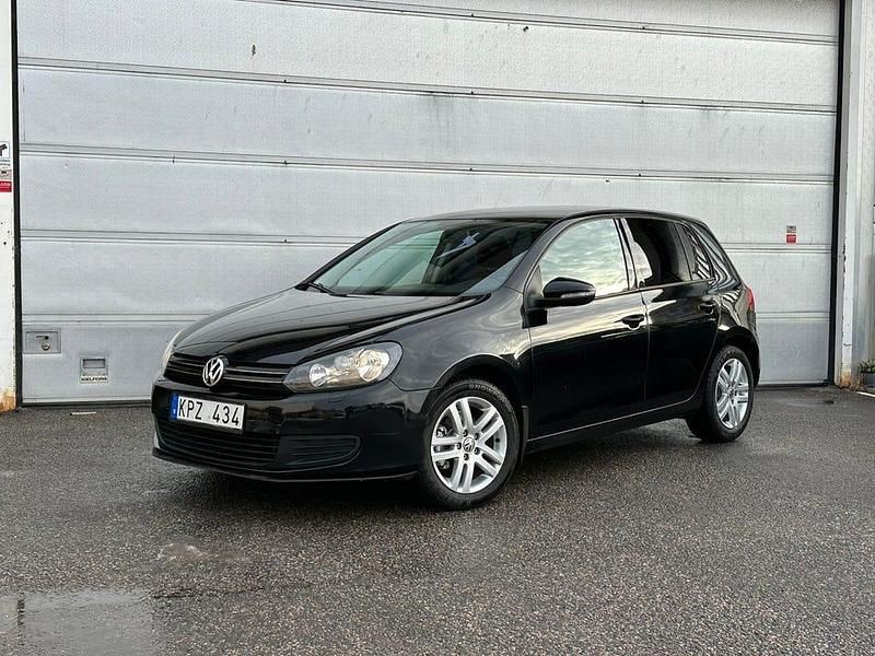 Begagnad 2010 VW Golf VI Halvkombi | 66 000 kr (Marknadspris) - Bild 1/4