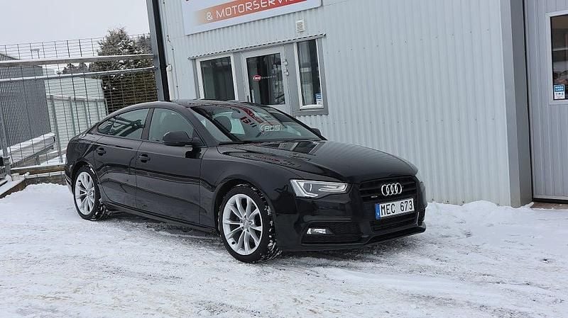 Svart Begagnad 2012 Audi A5 Sportback S-Line Halvkombi | 119 500 kr (Superpris) - Bild 1/4
