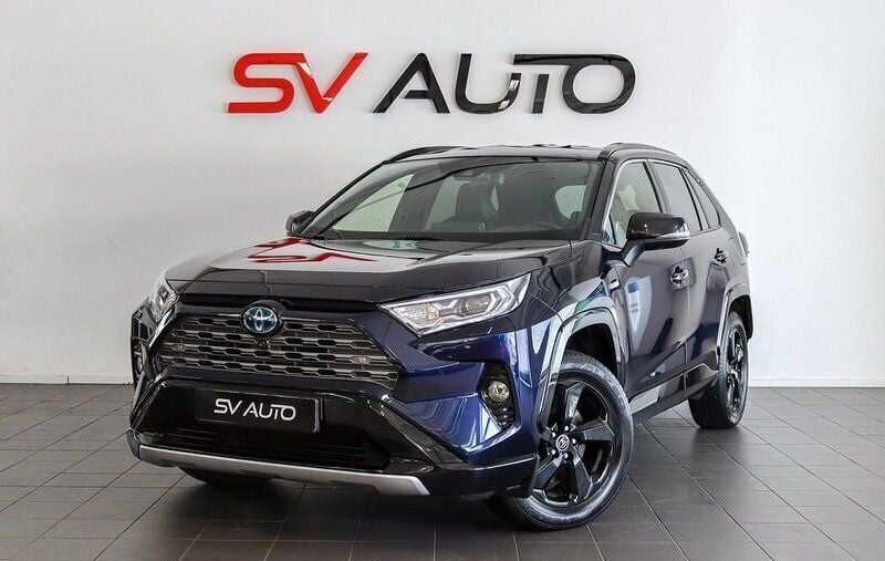 Blå Begagnad 2019 Toyota RAV4 Hybrid Style SUV | 289 900 kr (Bra pris) - Bild 1/4
