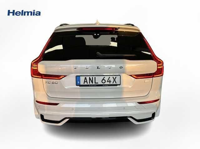 Begagnad Volvo XC60 455 HK (334 kW) 2024 Vit SUV