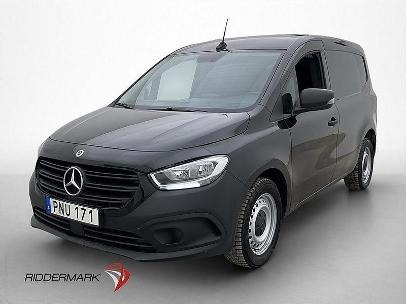 Begagnad Mercedes Citan 110 2023 Svart