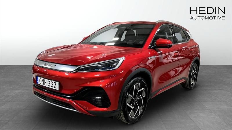 Röd Begagnad 2022 BYD Atto 3 Design SUV | 279 900 kr (Marknadspris) - Bild 1/4