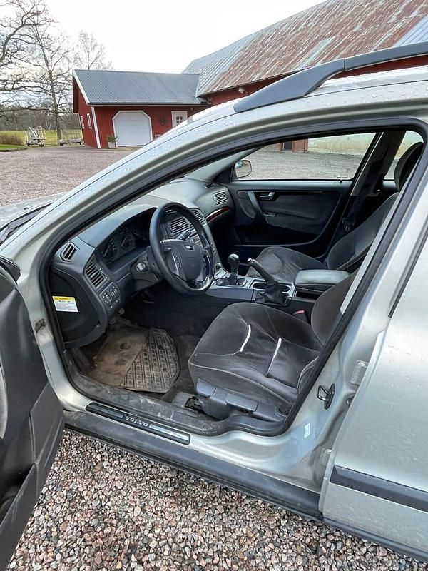 Begagnad Volvo V70 170 HK (125 kW) 2001 Kombi