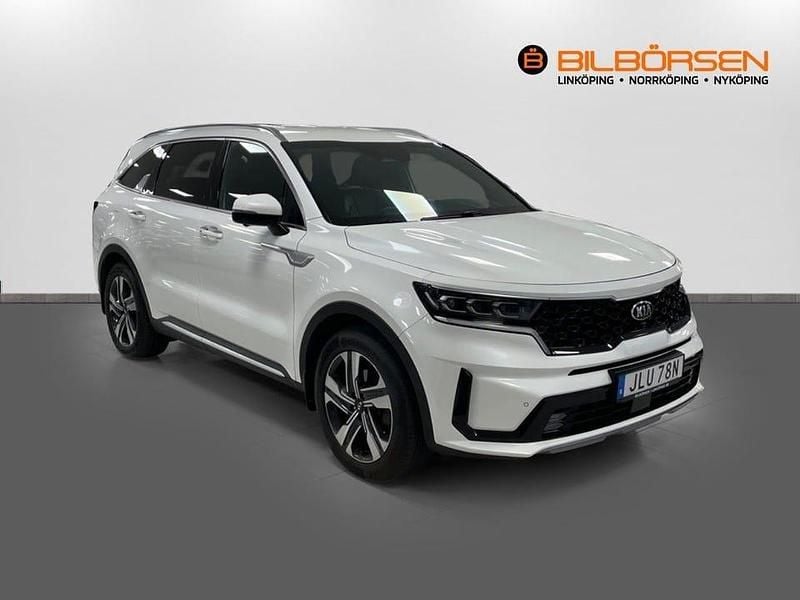 Begagnad Kia Sorento Advance 180 HK (132 kW) 2021 Vit (/swp/ snow white pearl) SUV