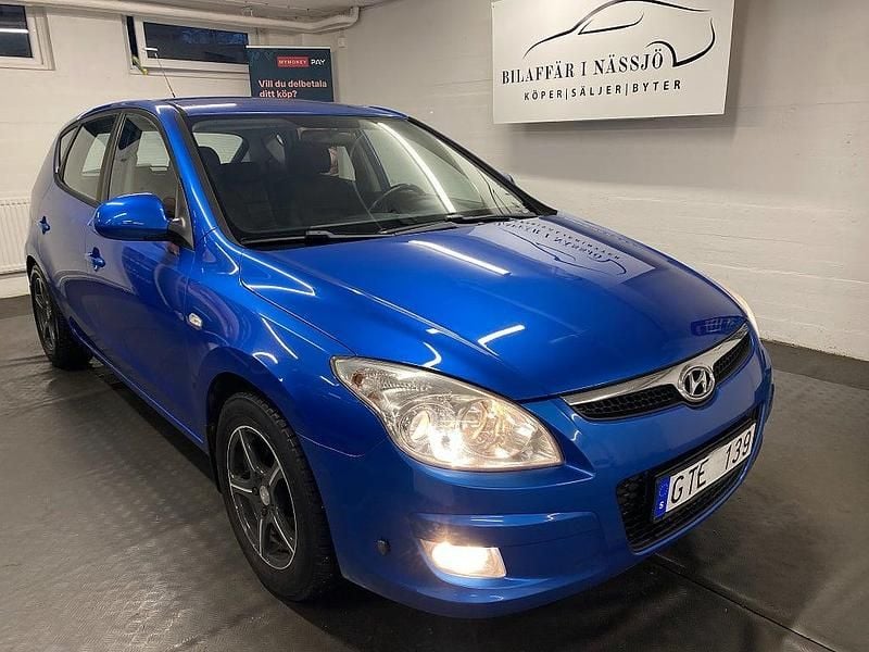 Blå Begagnad 2008 Hyundai i30 Halvkombi | 19 900 kr (Marknadspris) - Bild 1/4
