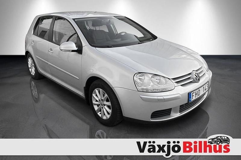 Silver Begagnad 2007 VW Golf V Halvkombi | 54 900 kr (Marknadspris) - Bild 1/4