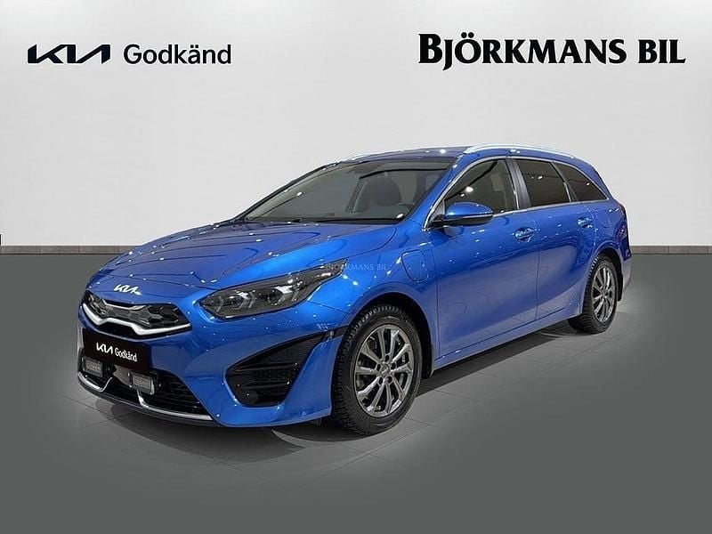 Blå Begagnad 2022 Kia Ceed Sportswagon Advance Kombi | 209 000 kr (Superpris) - Bild 1/4