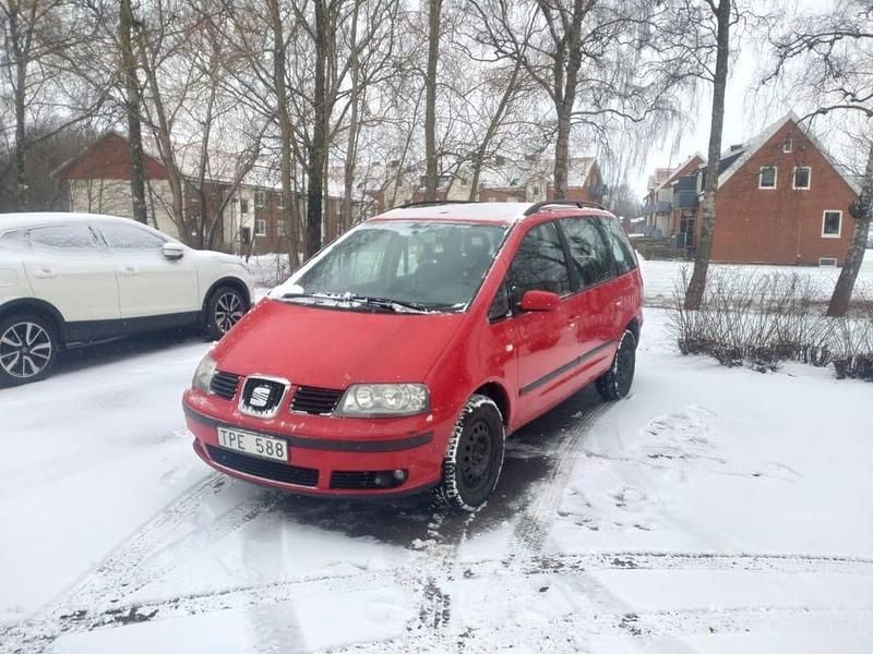 Begagnad 2003 Seat Alhambra Minibuss | 20 000 kr - Bild 1/3