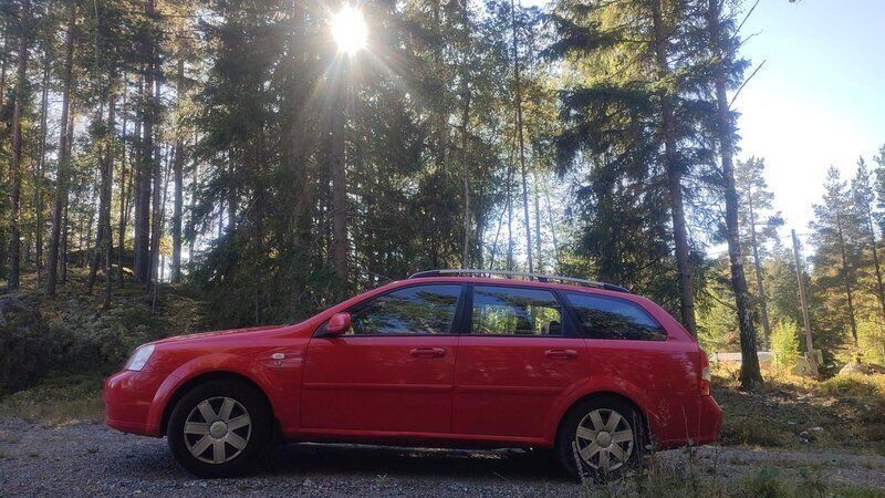 Röd Begagnad 2006 Chevrolet Nubira Kombi | 12 000 kr (Bra pris) - Bild 1/4