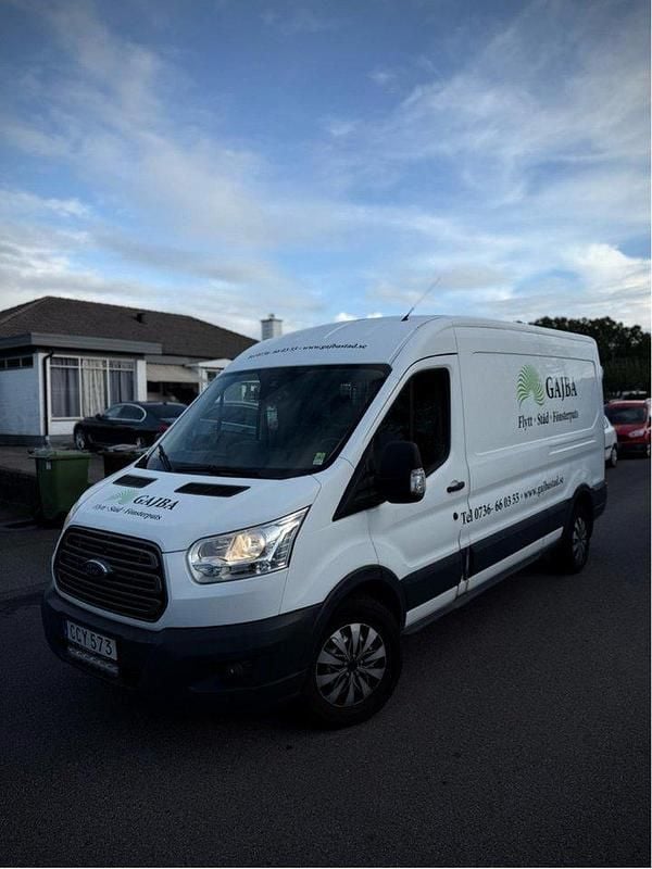 Vit Begagnad 2014 Ford Transit | 138 000 kr (Dyr) - Bild 1/4