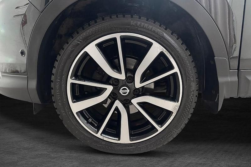 Begagnad Nissan Qashqai 360º 116 HK (85 kW) 2015 Svart SUV