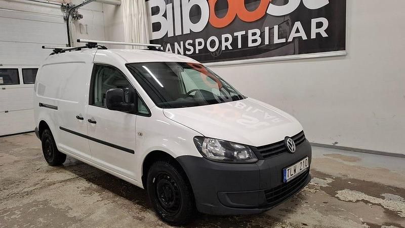 Vit Begagnad 2014 VW Caddy Maxi Minibuss | 83 500 kr (Marknadspris) - Bild 1/4