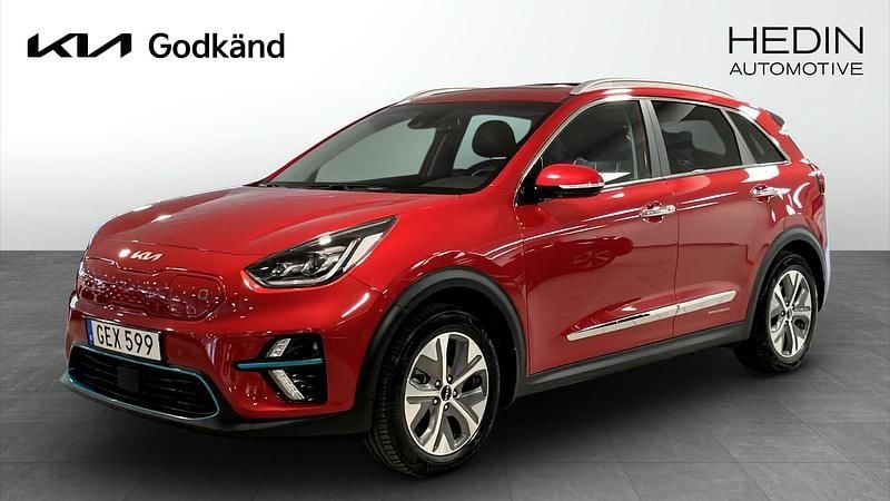 Röd (red) Begagnad 2022 Kia e-Niro Advance SUV | 324 900 kr (Lite dyr) - Bild 1/4