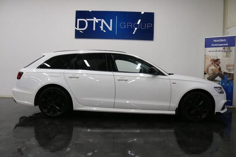 Vit Begagnad 2017 Audi A6 Ambition Kombi | 214 000 kr (Marknadspris) - Bild 1/4