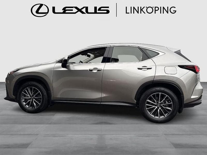 Begagnad Lexus NX350h Business Edition 242 HK (177 kW) 2023 Grå SUV