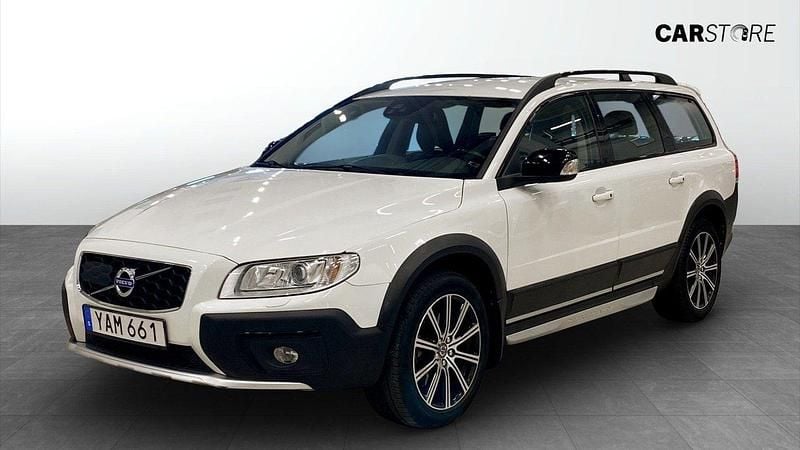 Vit Begagnad 2016 Volvo XC70 SUV | 229 900 kr (Marknadspris) - Bild 1/4