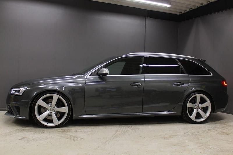 Begagnad Audi RS4 451 HK (331 kW) 2013 Grå Kombi